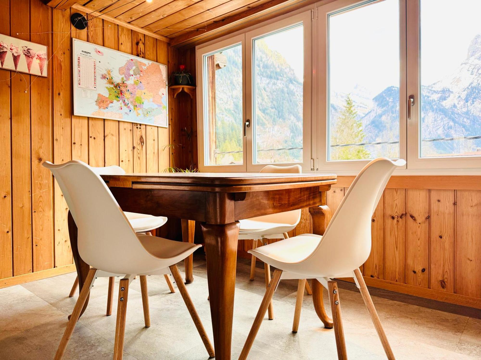Cozy Apartment In Vintage House In Kandersteg Bagian luar foto