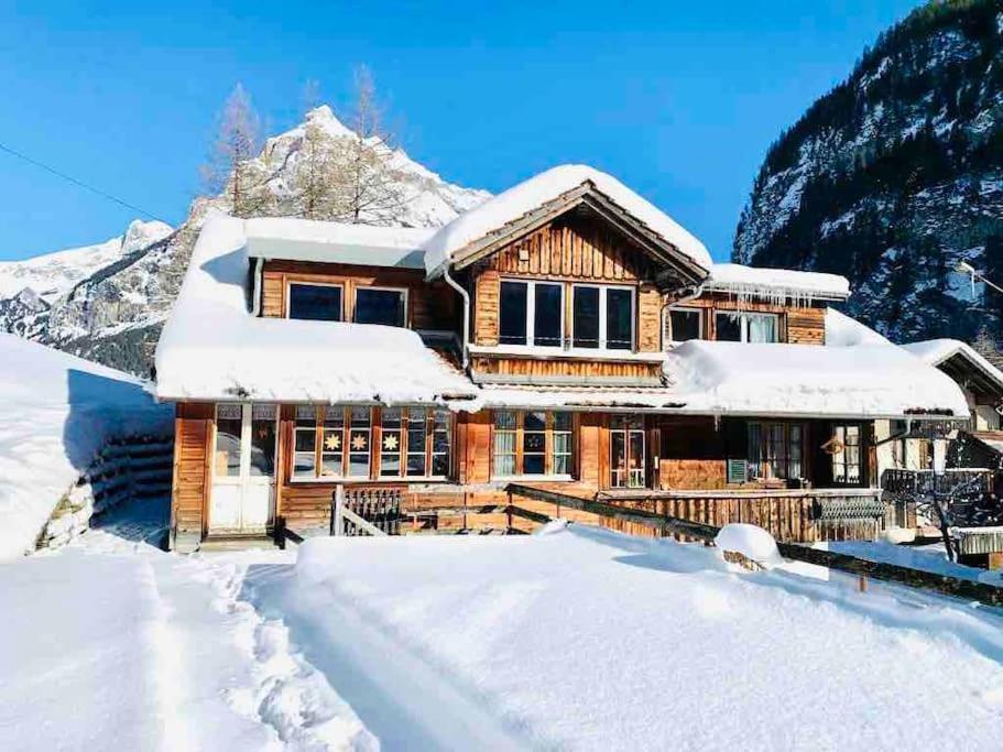 Cozy Apartment In Vintage House In Kandersteg Bagian luar foto