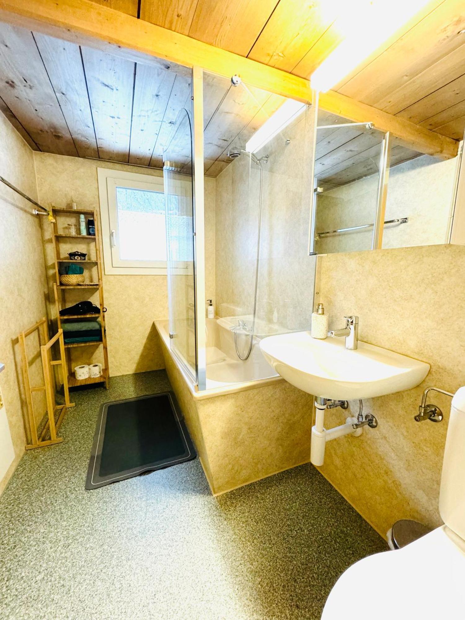 Cozy Apartment In Vintage House In Kandersteg Bagian luar foto