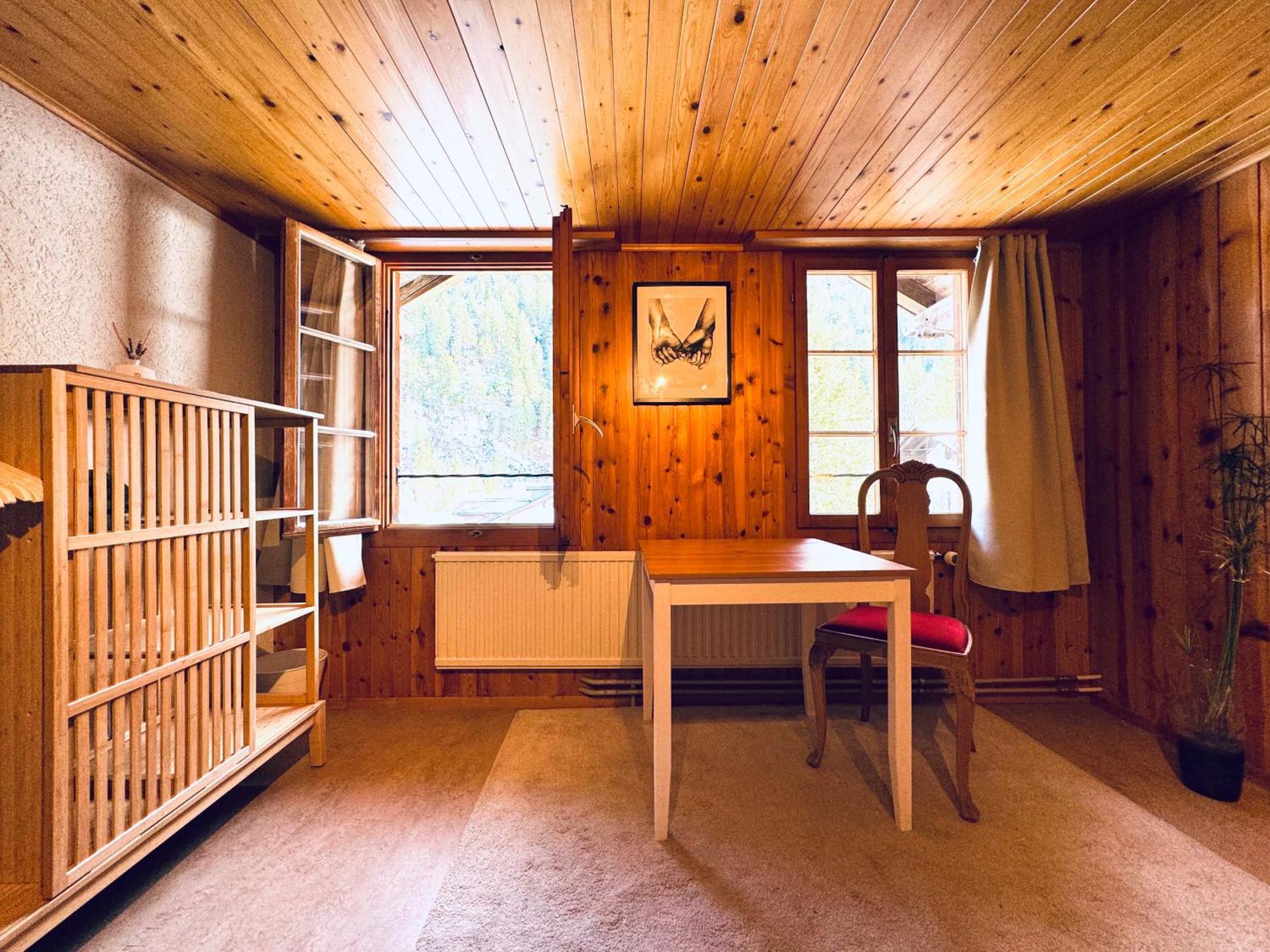 Cozy Apartment In Vintage House In Kandersteg Bagian luar foto